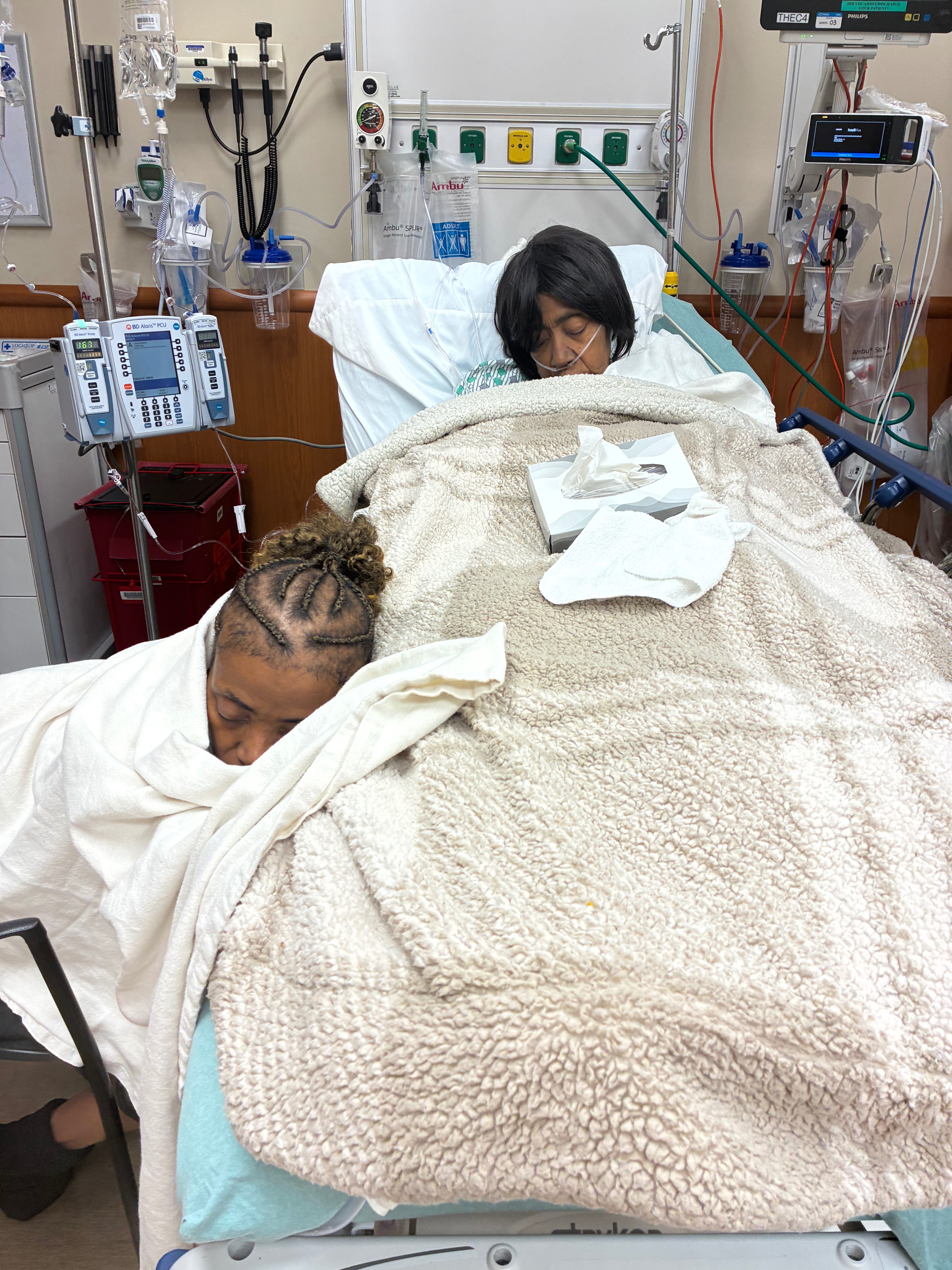 Donations needed for Gloria Richardson’s traditional burial. campaign photo, 2 of 5