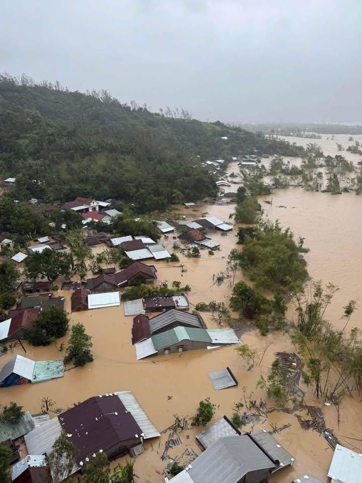 Help Vietnam's Flood Victims Rebuild Lives campaign photo, 4 of 5
