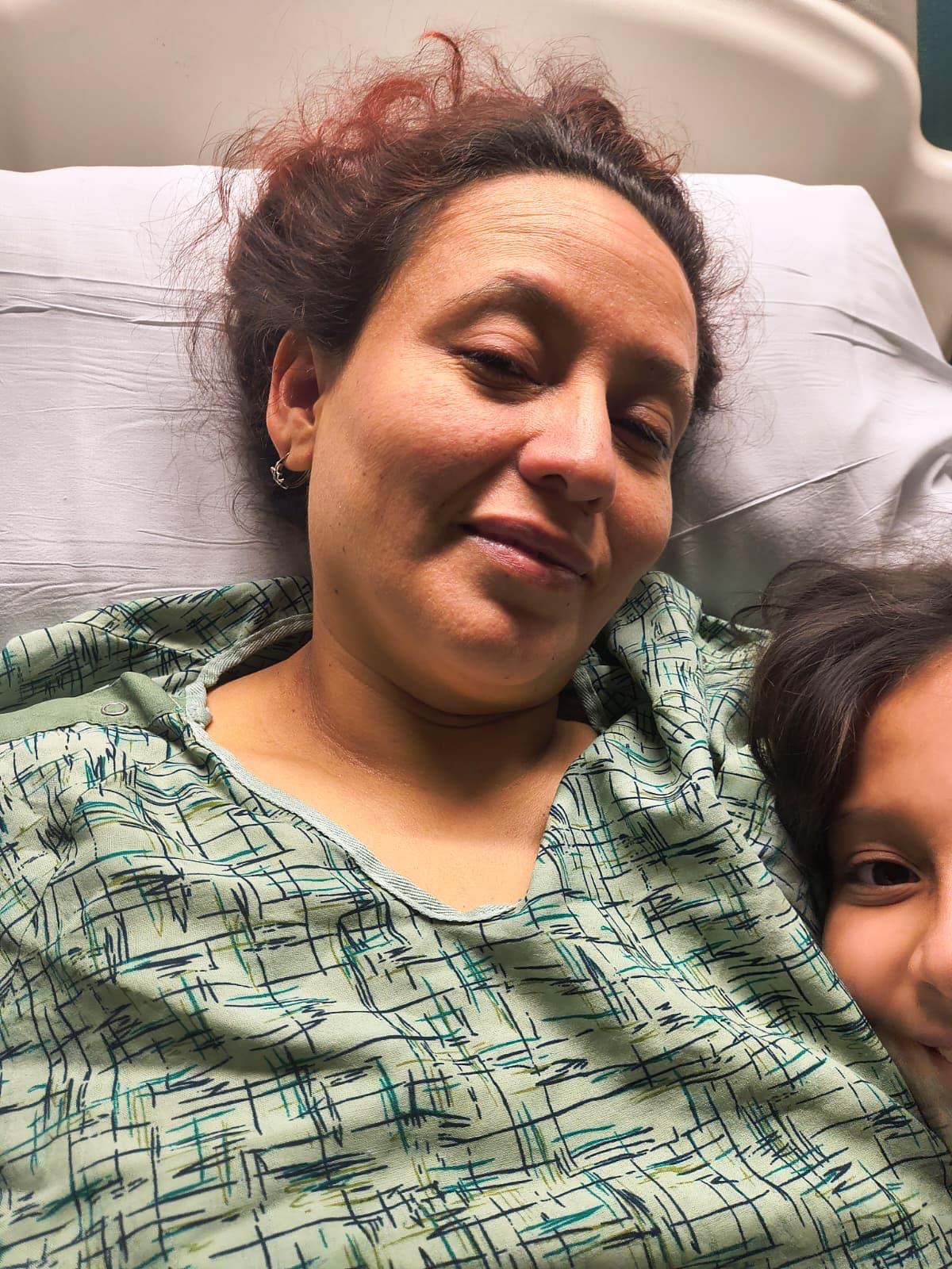 Help donate for Roxana García with stage 4 pancreatic campaign photo, 2 of 4