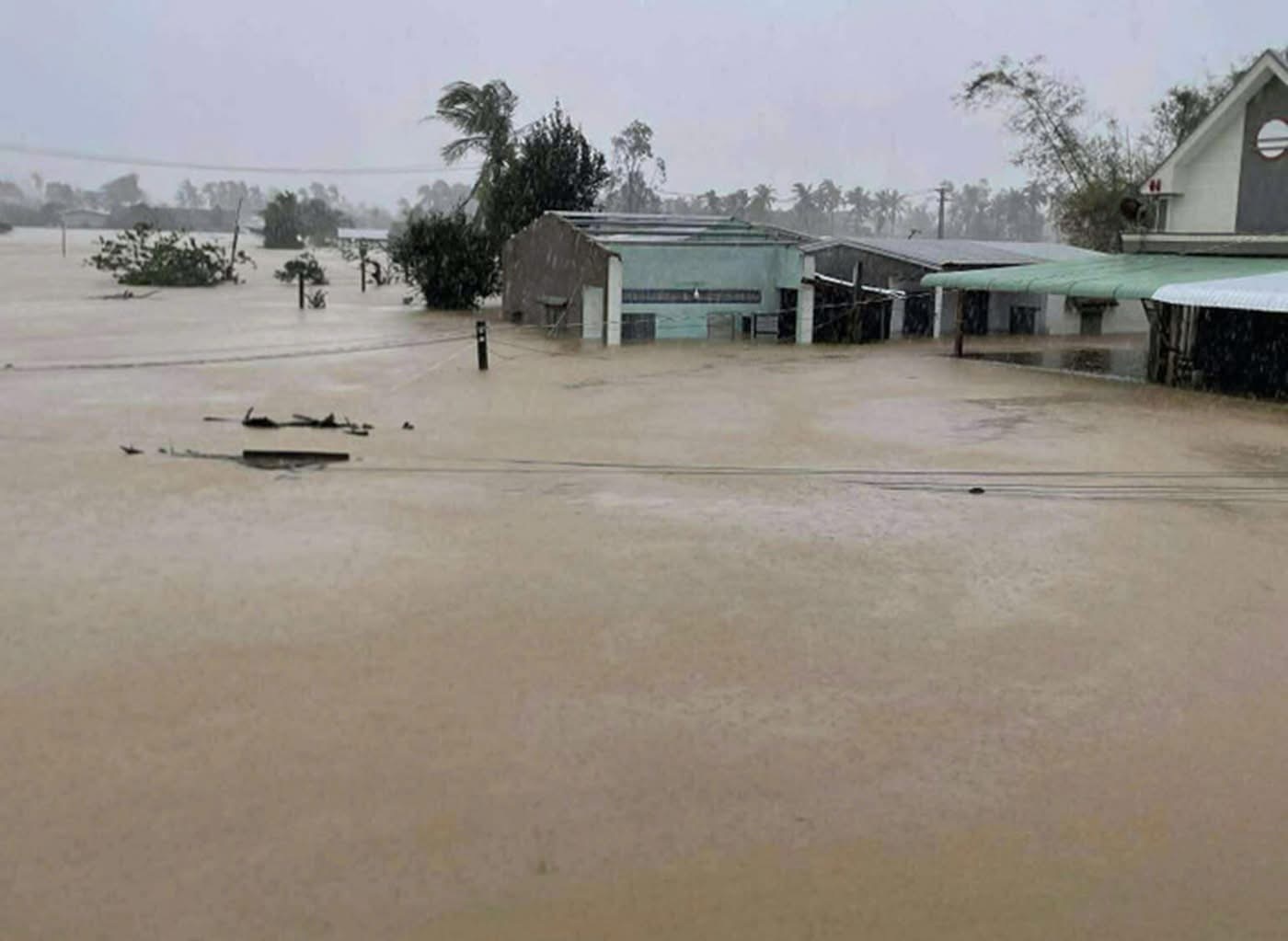 Help My Friend Rebuild After the Vietnam Flood campaign photo, 5 of 6