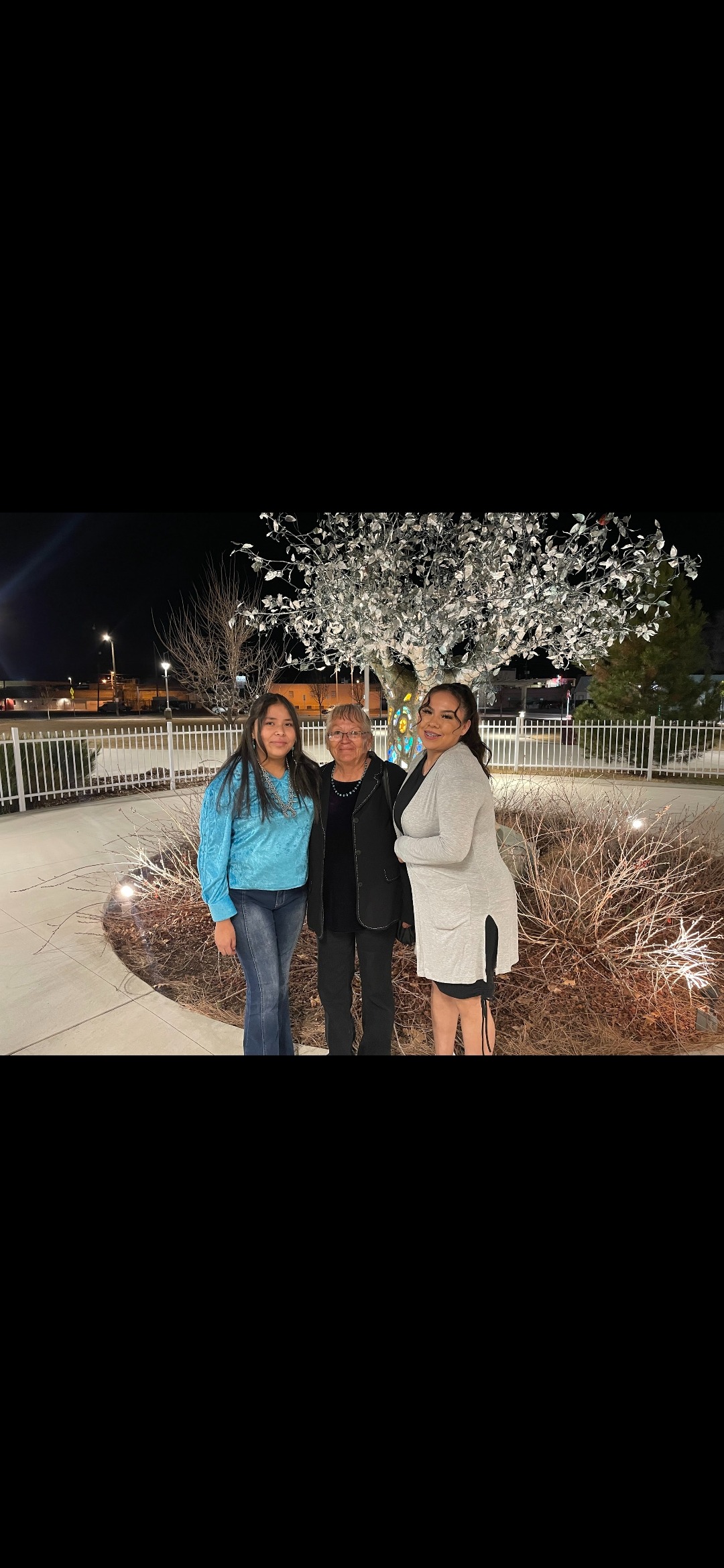 Support Queshaunda Lopez's Liver Transplant Journey campaign photo, 2 of 6