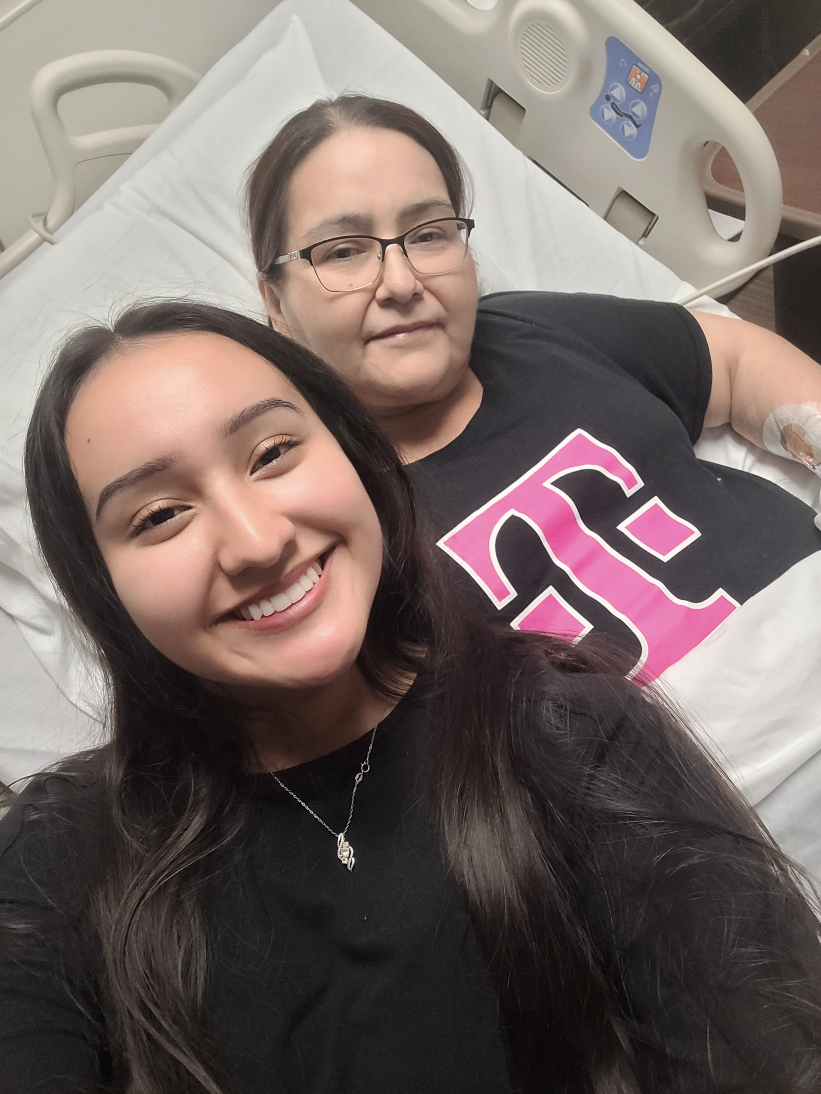 Support Ms. Ellie: A Warrior Mom's Battle with Cancer campaign photo, 5 of 7