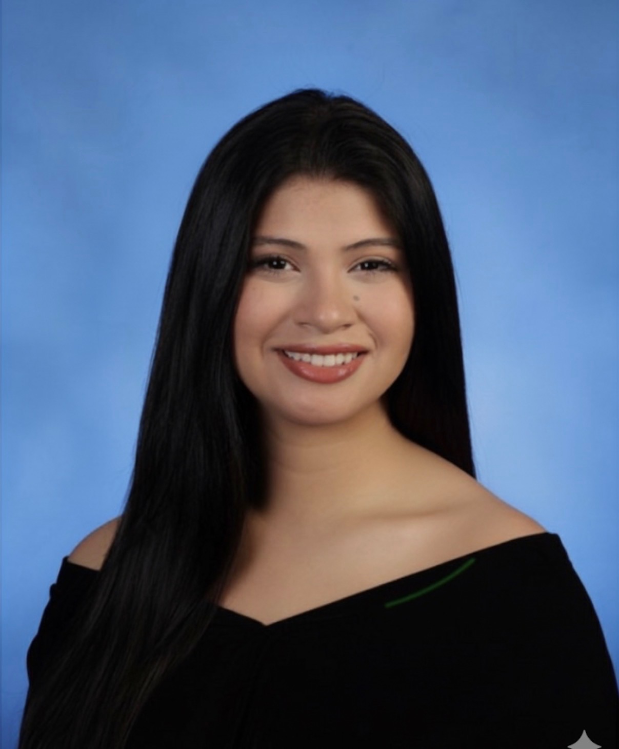 Support Hannah Guell's Senior Year Dreams campaign photo, 4 of 5