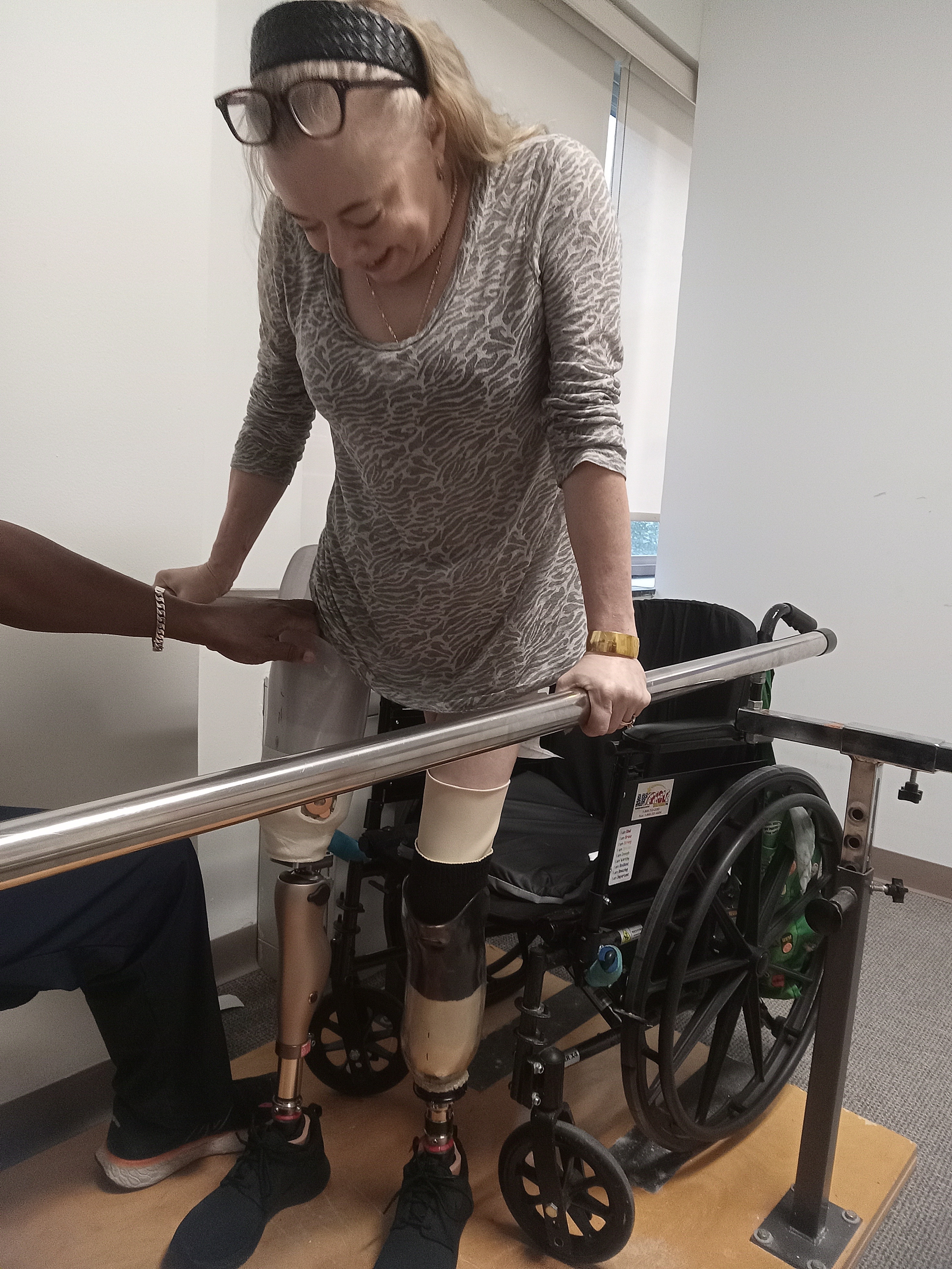 Help Wendy a Double Above the knee amputee and Jazz Lover campaign photo, 4 of 6