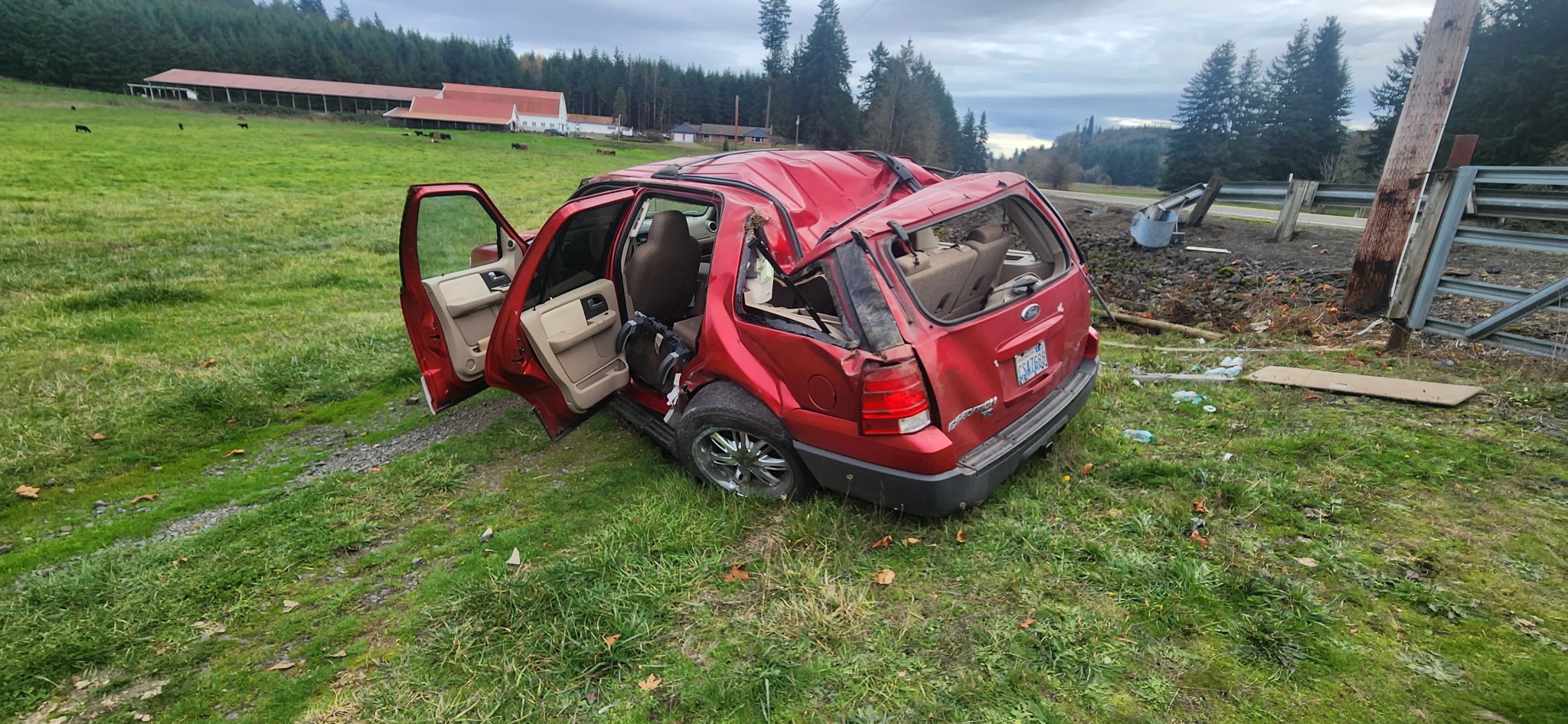 Help a Mom and 6 Kids After Rollover Crash campaign photo, 5 of 7