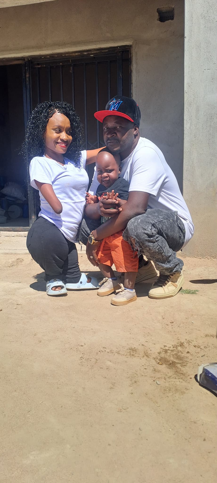 Sinikiwe to cover medical bills campaign photo, 2 of 5