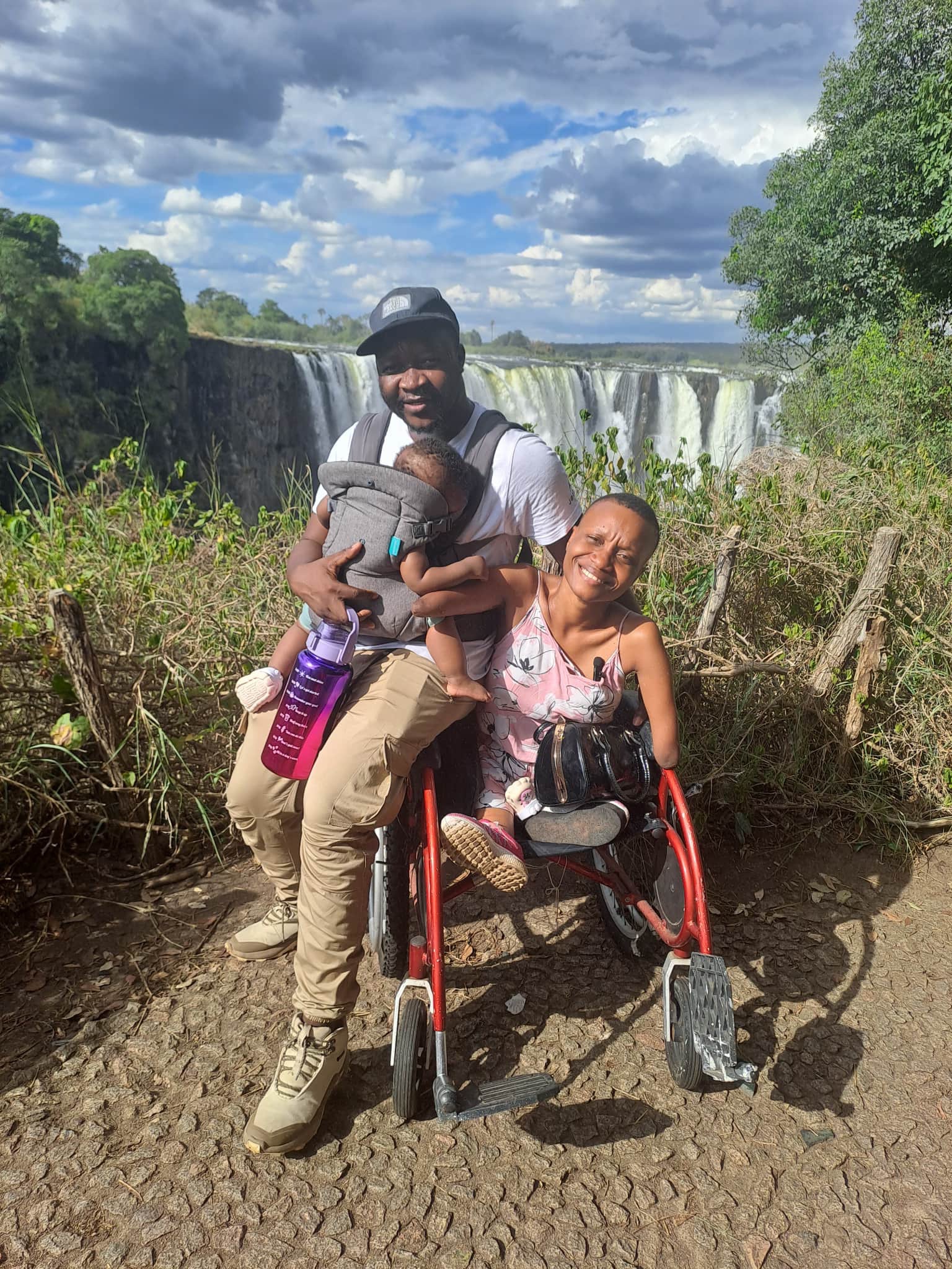 Sinikiwe to cover medical bills campaign photo, 4 of 5