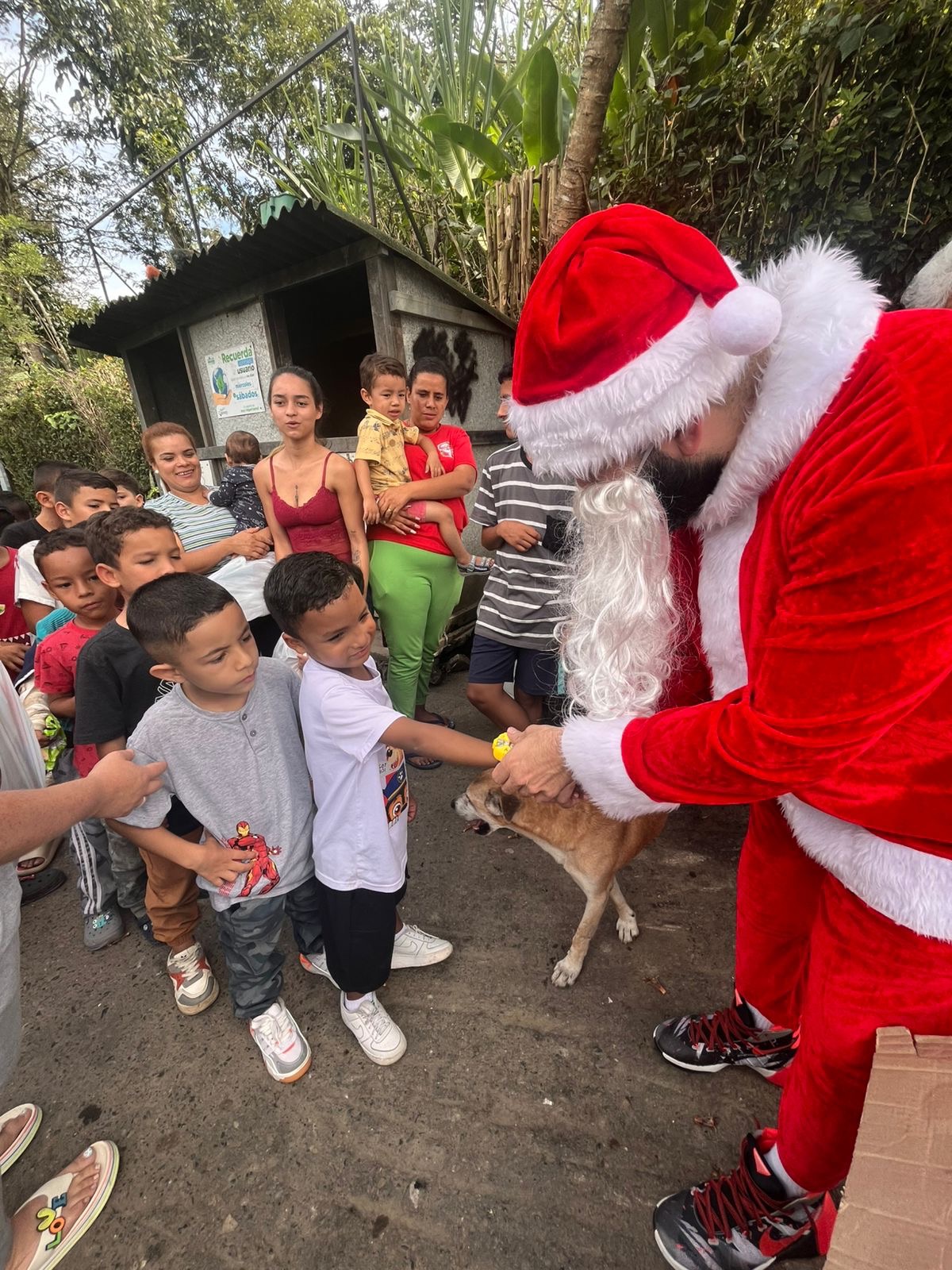 Christmas Joy for Colombian children campaign photo, 2 of 6