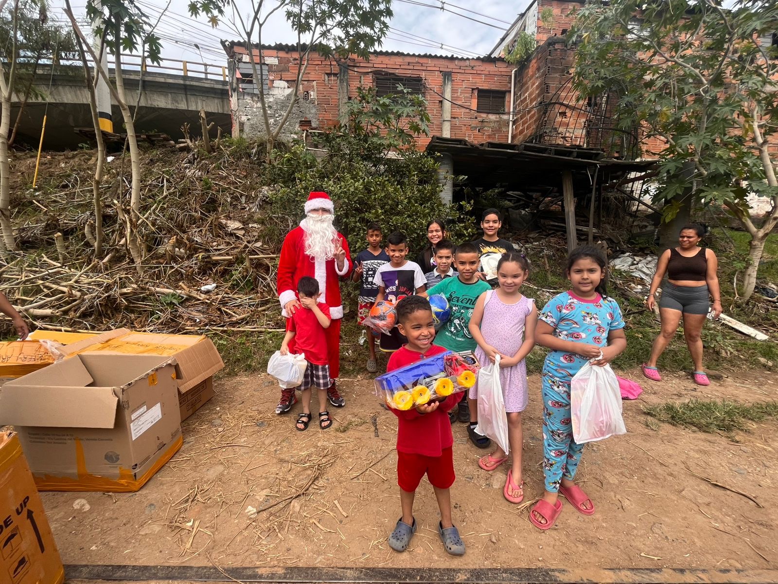 Christmas Joy for Colombian children campaign photo, 4 of 6