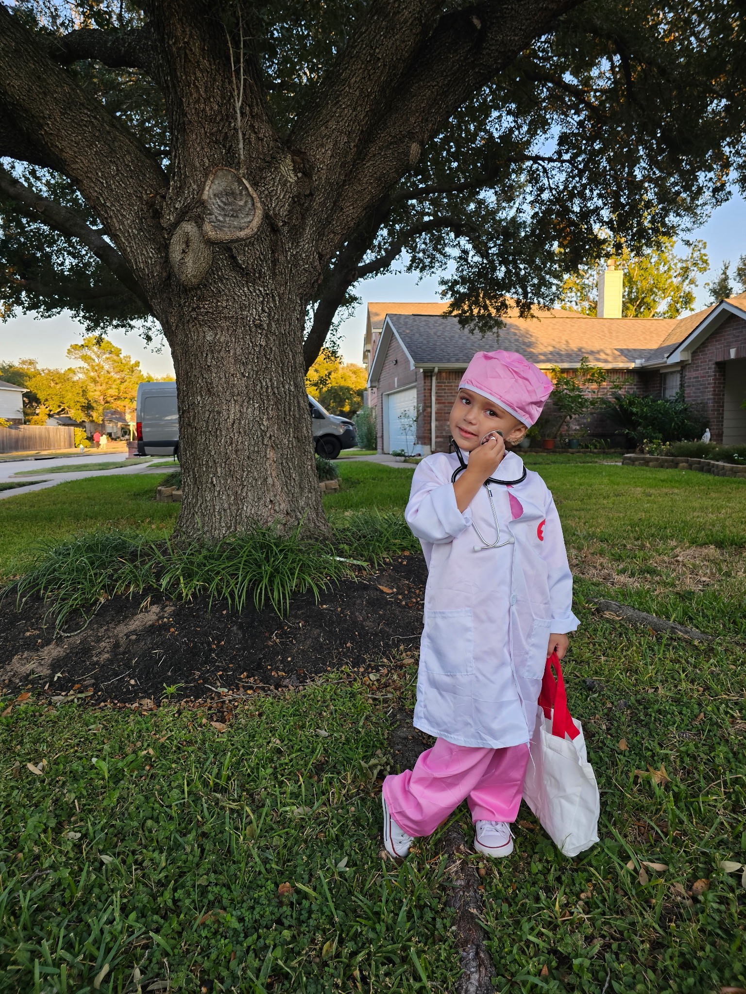 Support Londyn's Neurology Care campaign photo, 2 of 8