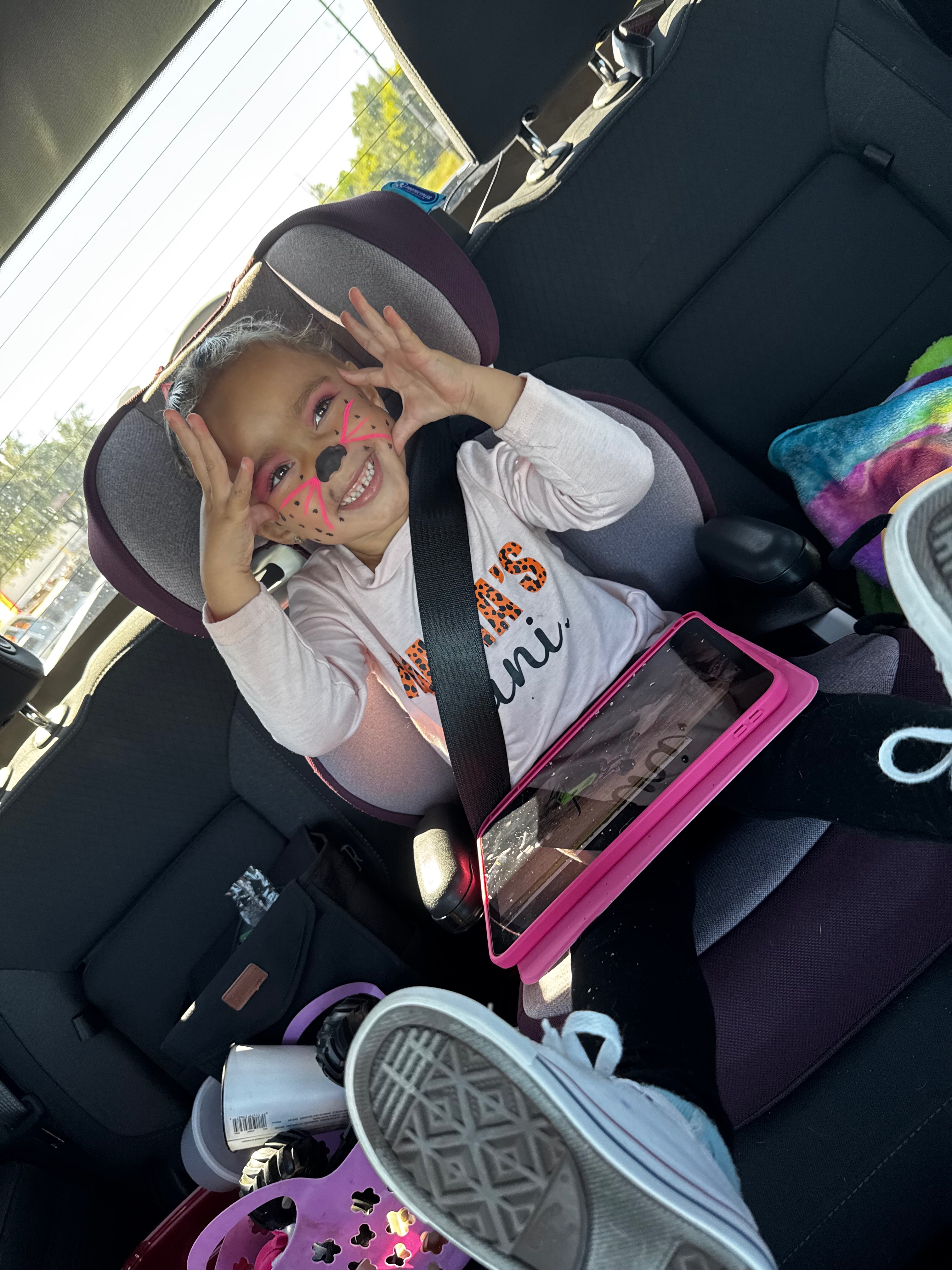 Support Londyn's Neurology Care campaign photo, 4 of 8