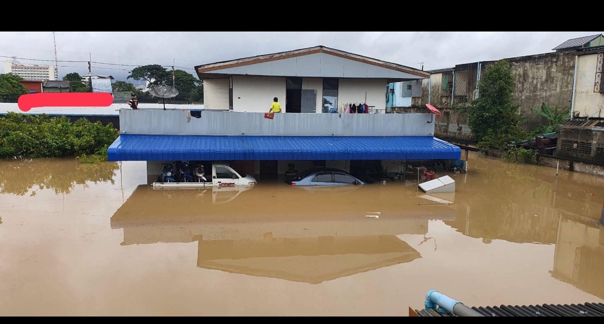 Urgent Relief for Hatyai Flood Victims campaign photo, 2 of 8