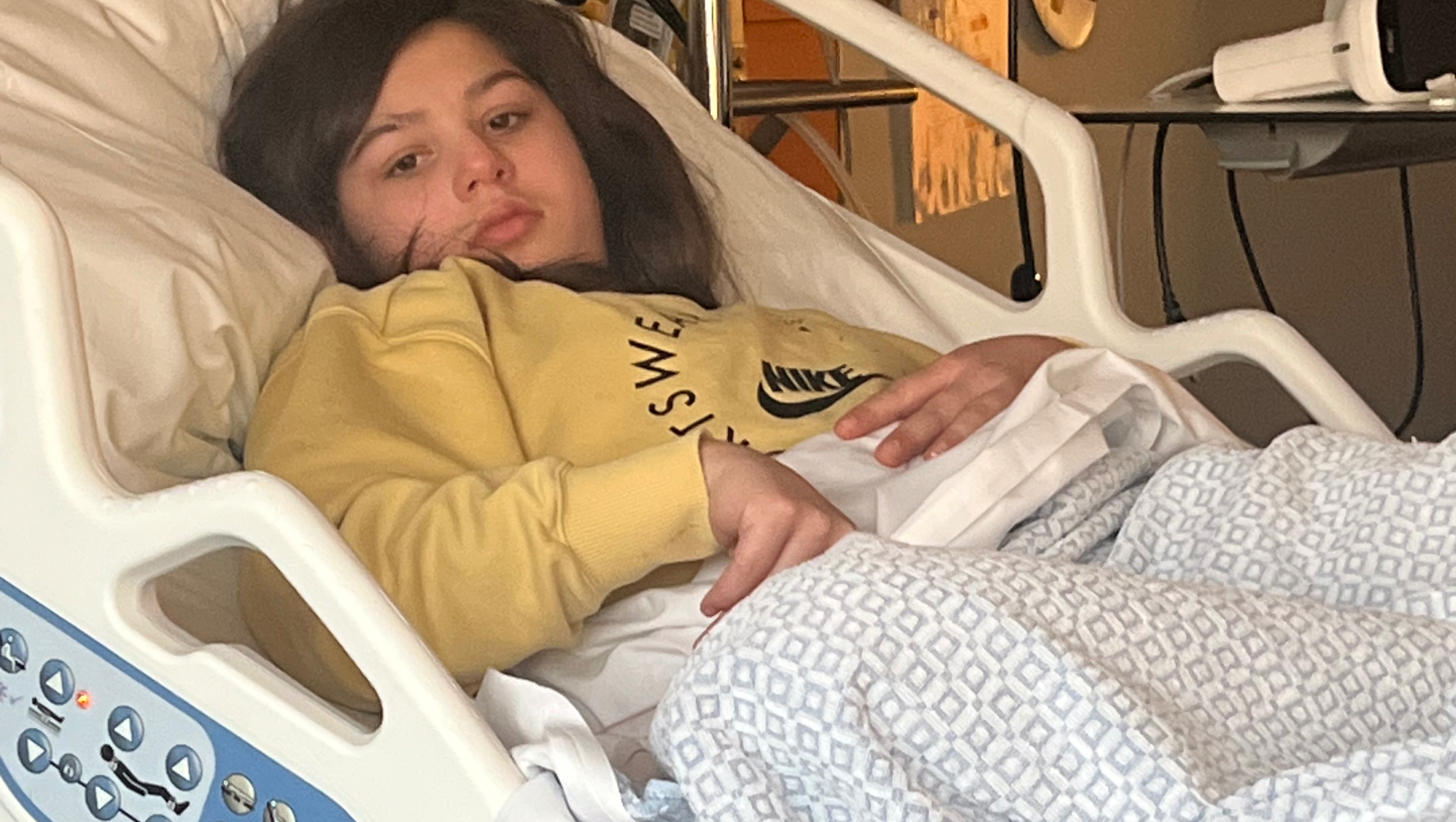 ‏Support requested: Help Isra get back on her feet photo