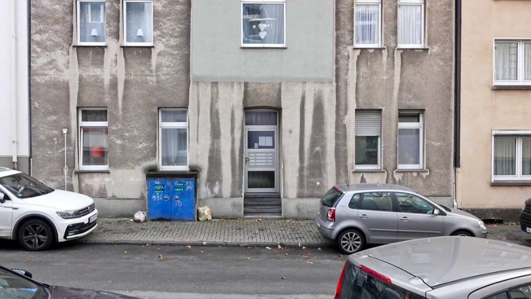 12 Jähriges gehörloses Mädchen durch Polizei Bochum verletzt photo