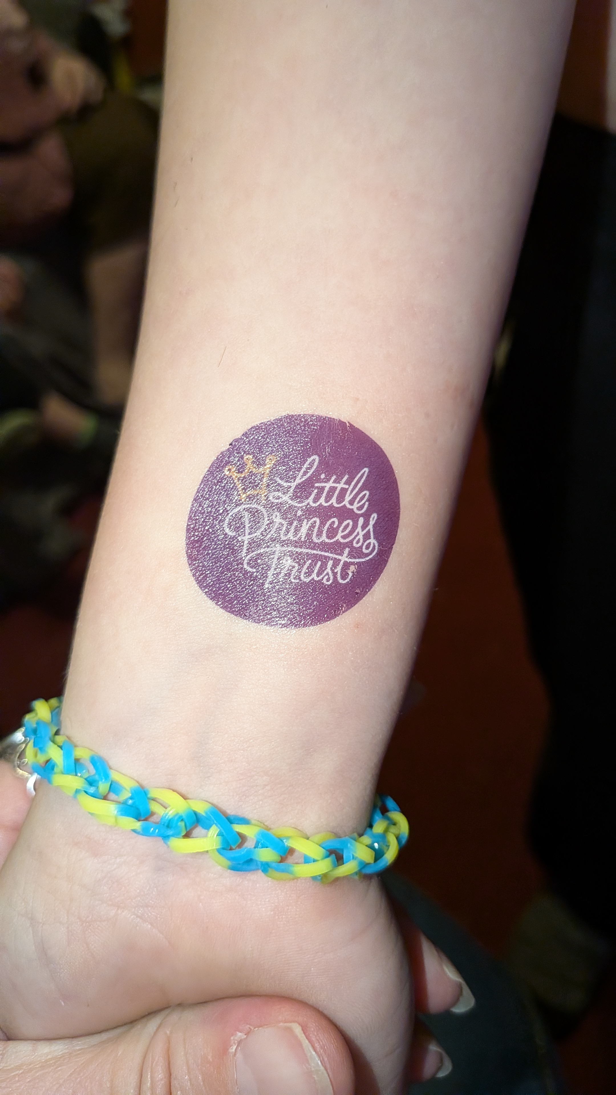 Levis Hair Cutting Fundraiser For The Little Princess Trust campaign photo, 6 of 8