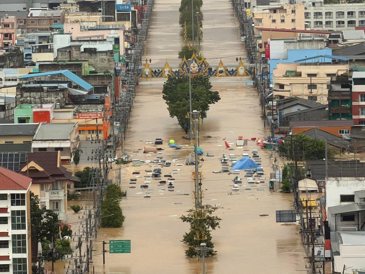 Urgent Appeal for Hat Yai Flood Victims in Thailand campaign photo, 6 of 7
