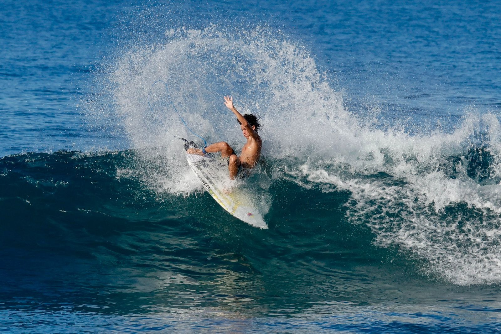Help a Young Surfer Reach the World Championship in Peru campaign photo, 7 of 8