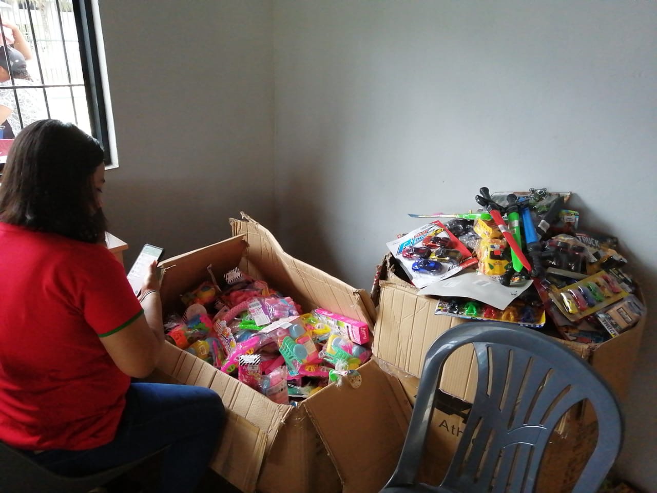 Christmas Party for the Children of 31 de Mayo, Peru campaign photo, 6 of 7