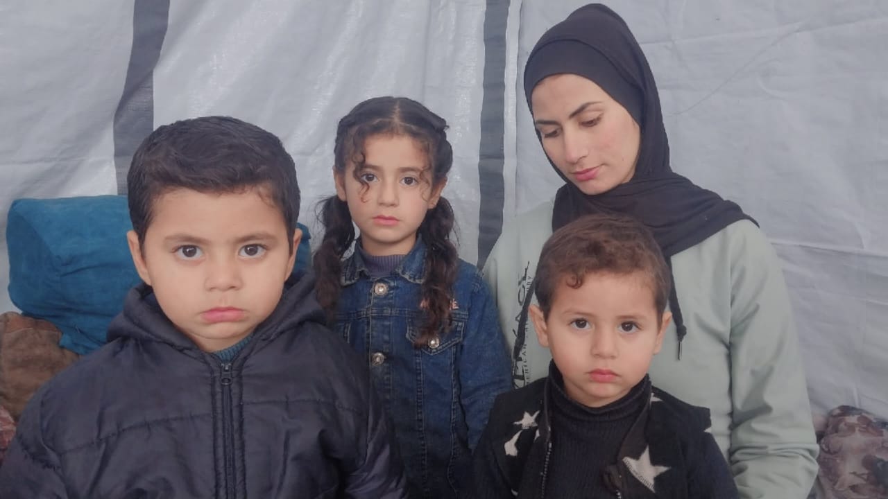 Help a Displaced Pregnant Mother and Her Children in Gaza campaign photo, 2 of 4