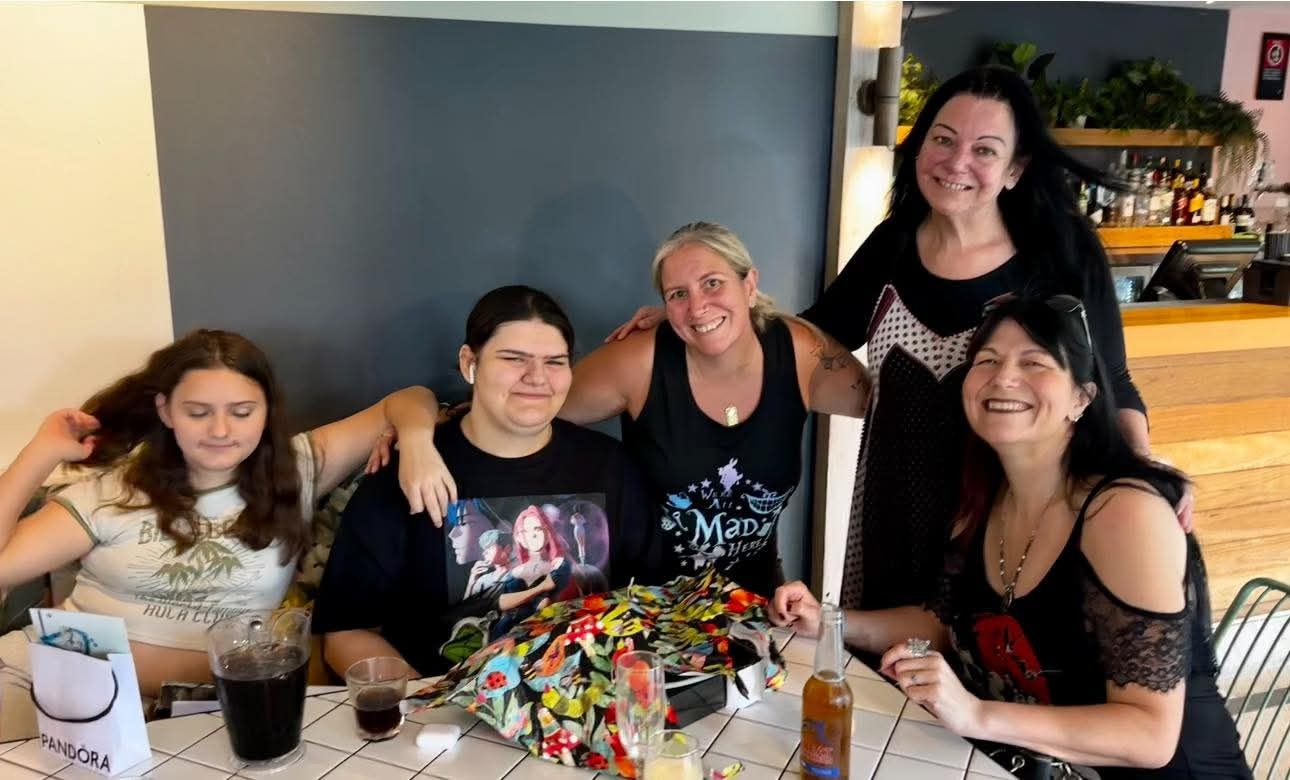 Supporting Bruce & family in the memory of Naomi ♡ campaign photo, 6 of 8