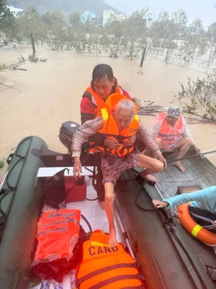 Help Families in Phú Yên Rebuild After Historic Flood campaign photo, 2 of 7