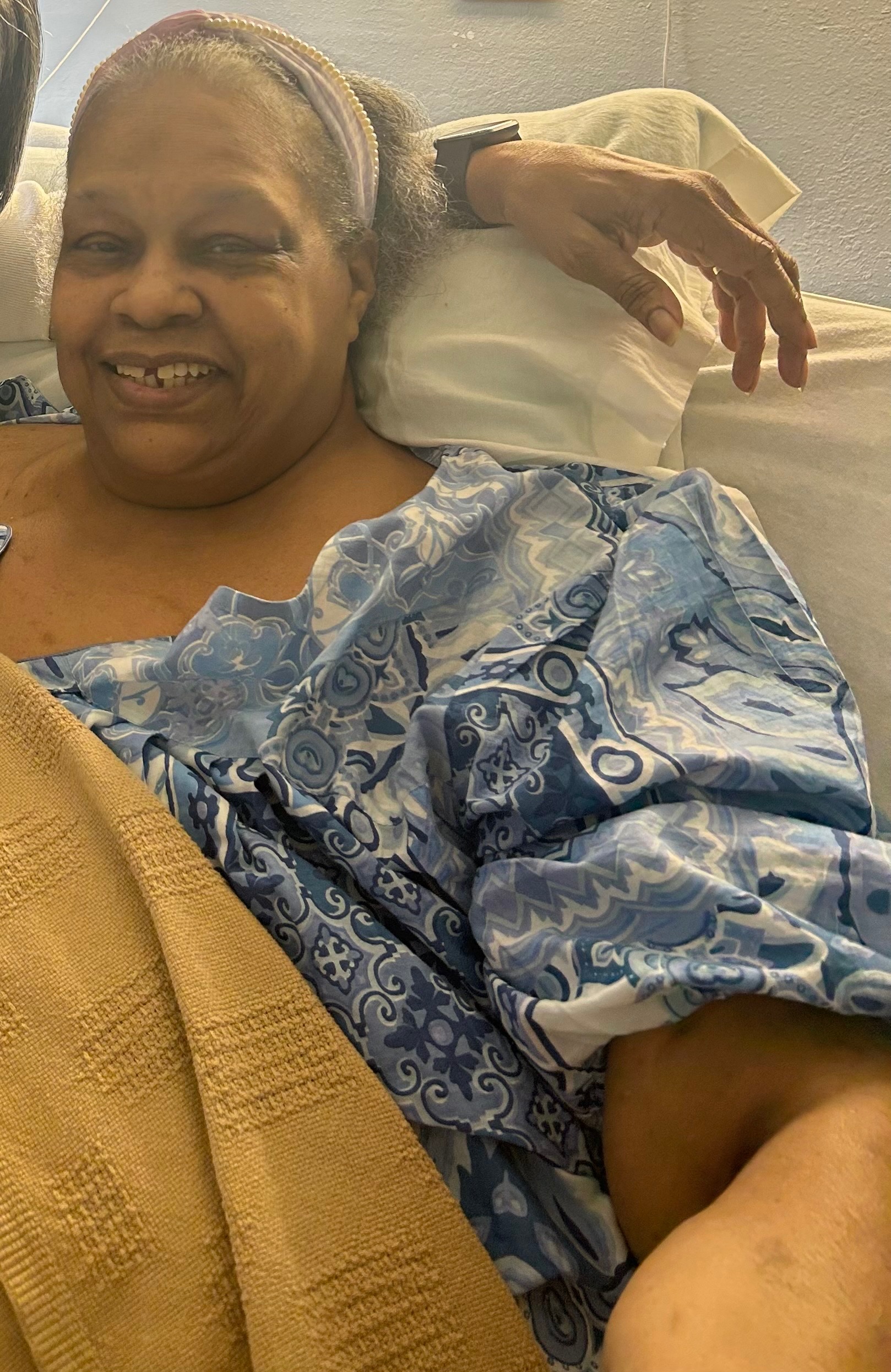 Support Sharon’s Recovery After Femur Break campaign photo, 4 of 6