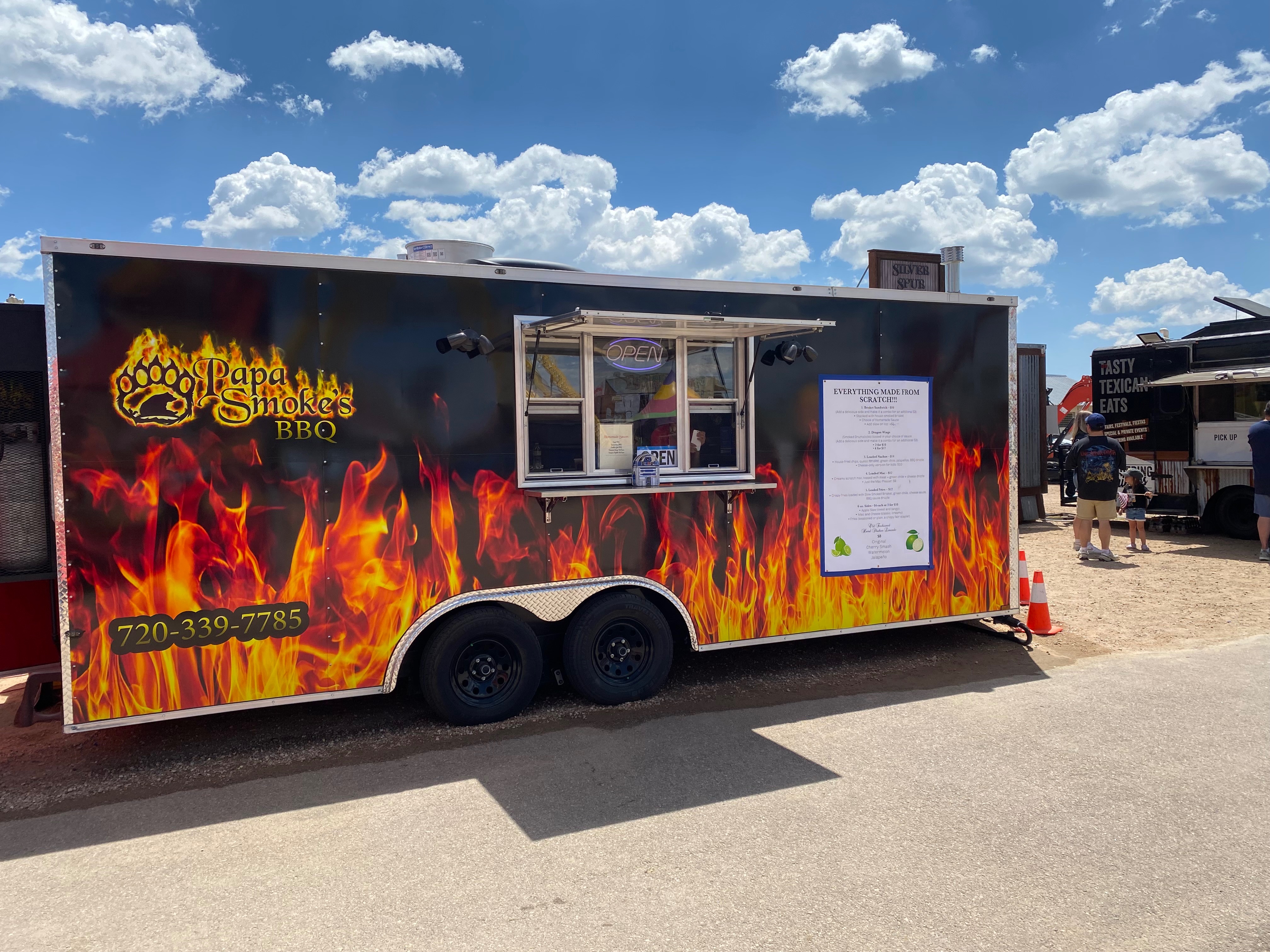 Foto della campagna Help Our Family Recover After Food Truck Explosion, 2 di 6
