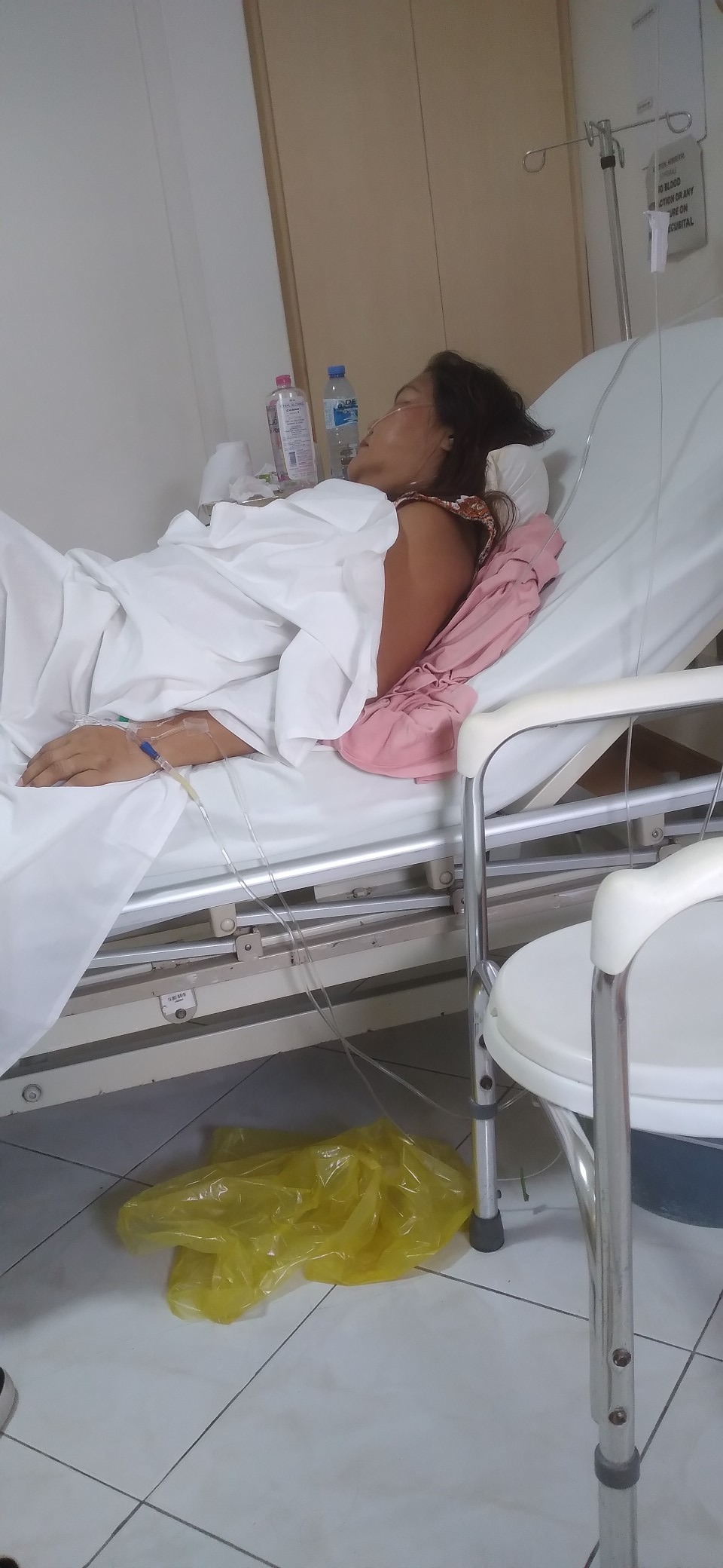 Heriberta's Medical and Financial Needs campaign photo, 5 of 6