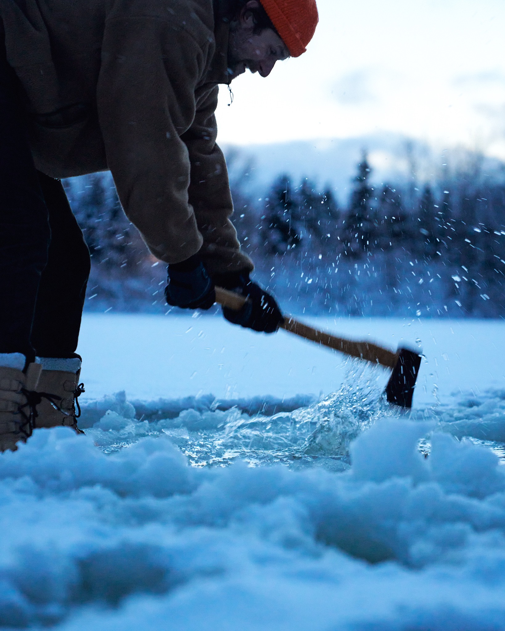Bravons le froid ensemble pour CERVO campaign photo, 5 of 7