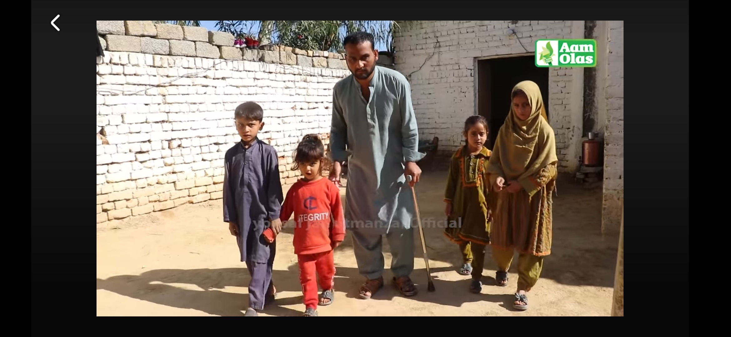 I am Disabled leg foot have three children: two daughters campaign photo, 5 of 8