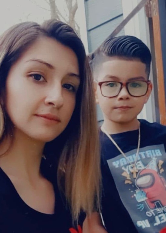 Help Vanessa's Family in Their Time of Need campaign photo, 7 of 8