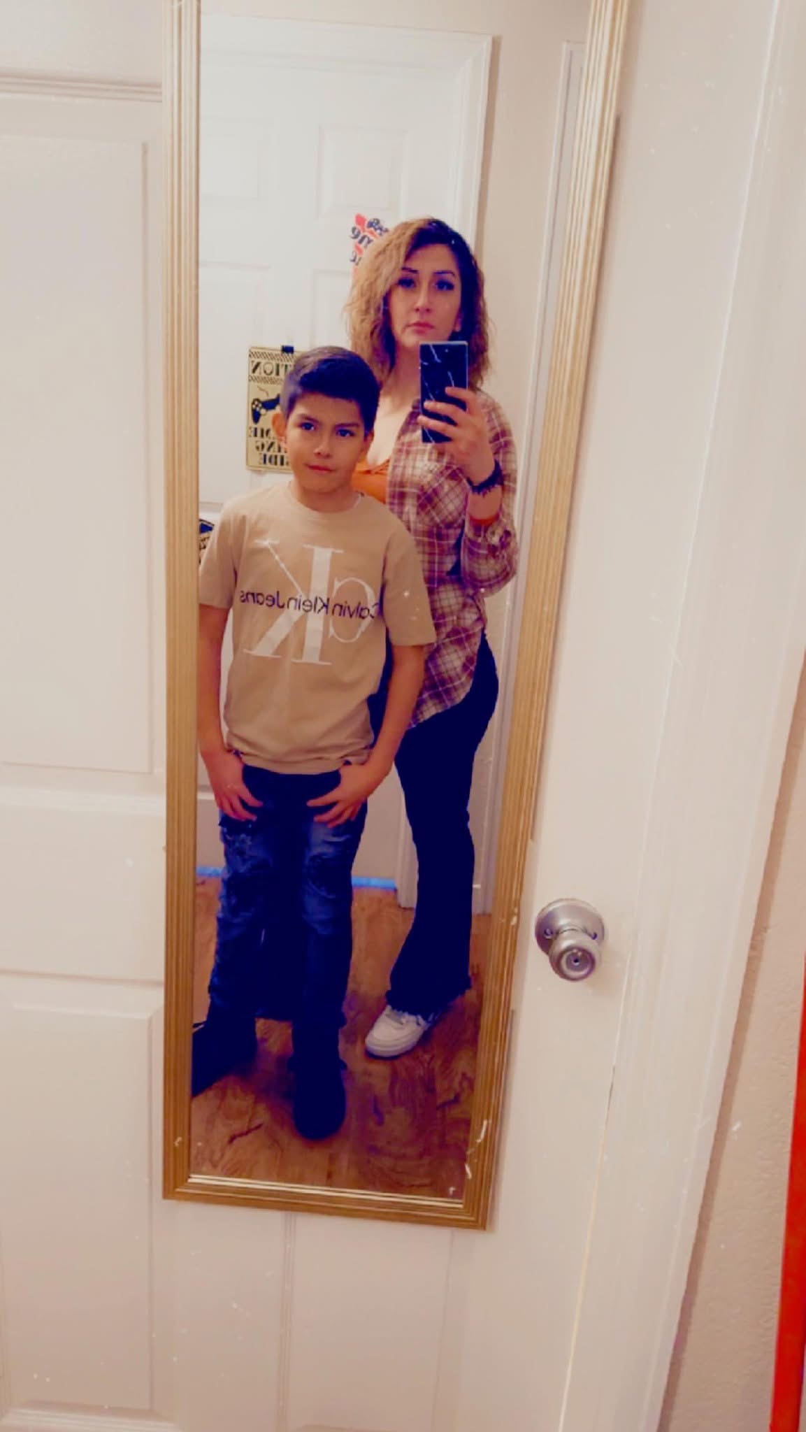 Help Vanessa's Family in Their Time of Need campaign photo, 4 of 8