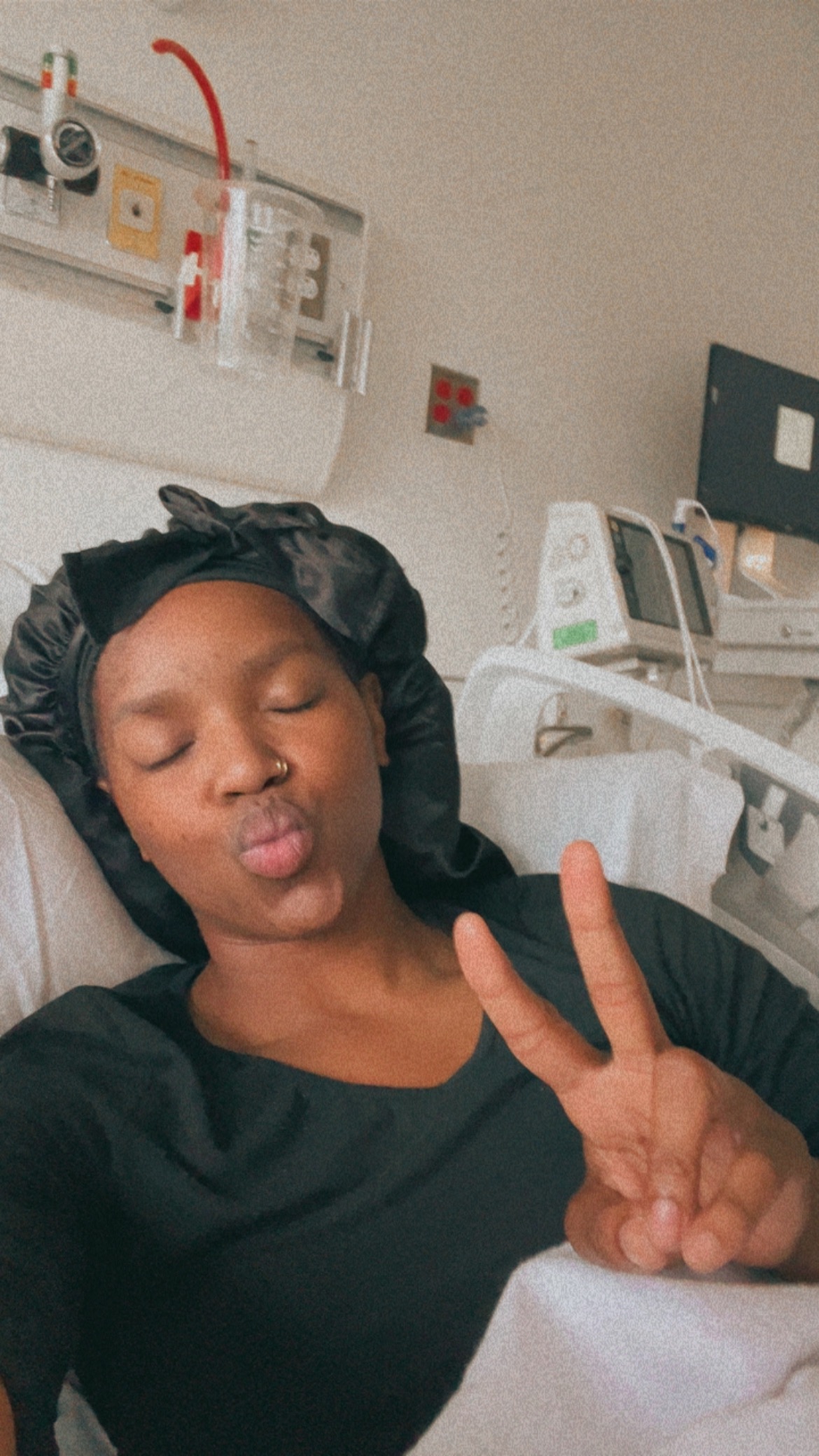 Single Mom Facing Medical Crisis & Rent Emergency campaign photo, 2 of 8
