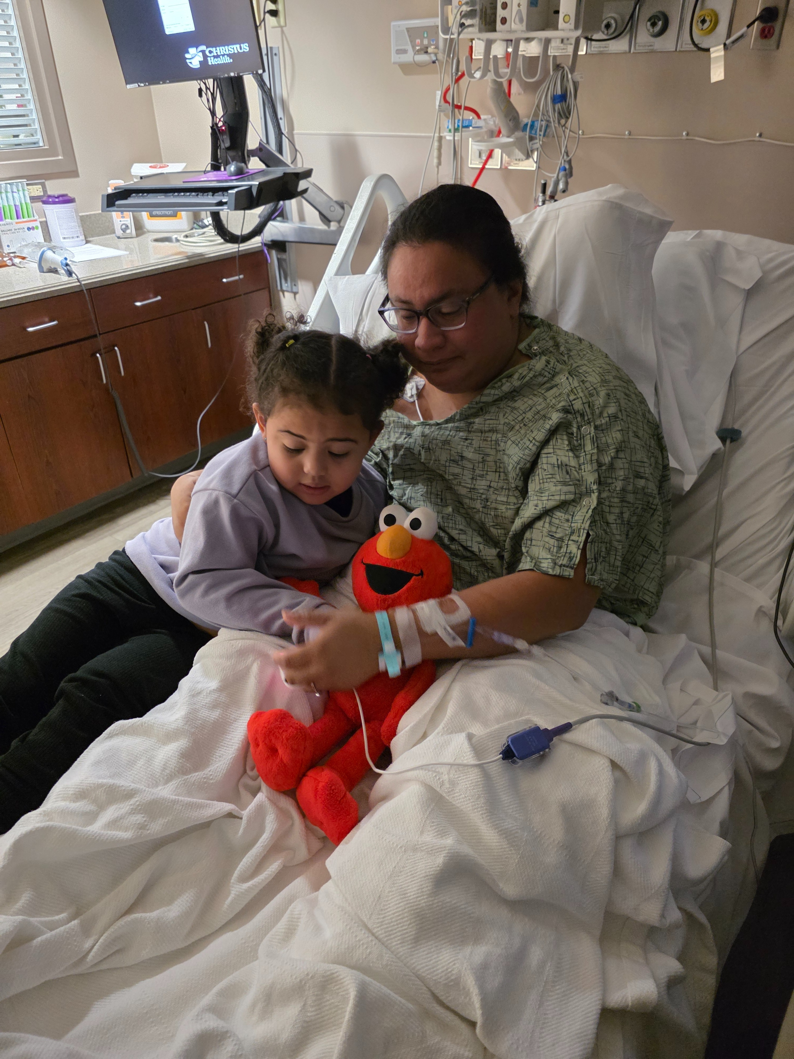 Help support Nathaly after brain anuerysm campaign photo, 5 of 6