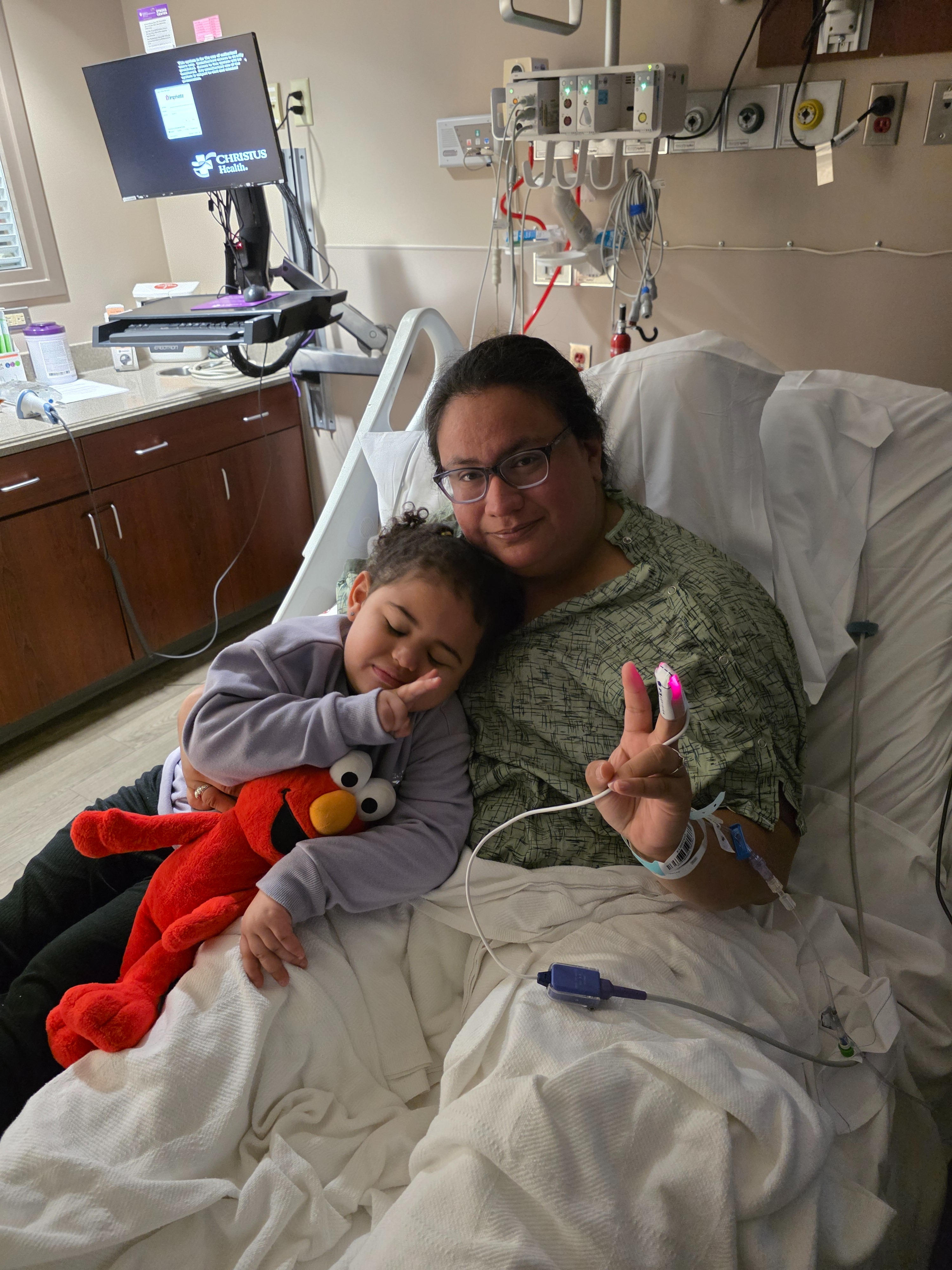 Help support Nathaly after brain anuerysm campaign photo, 4 of 6