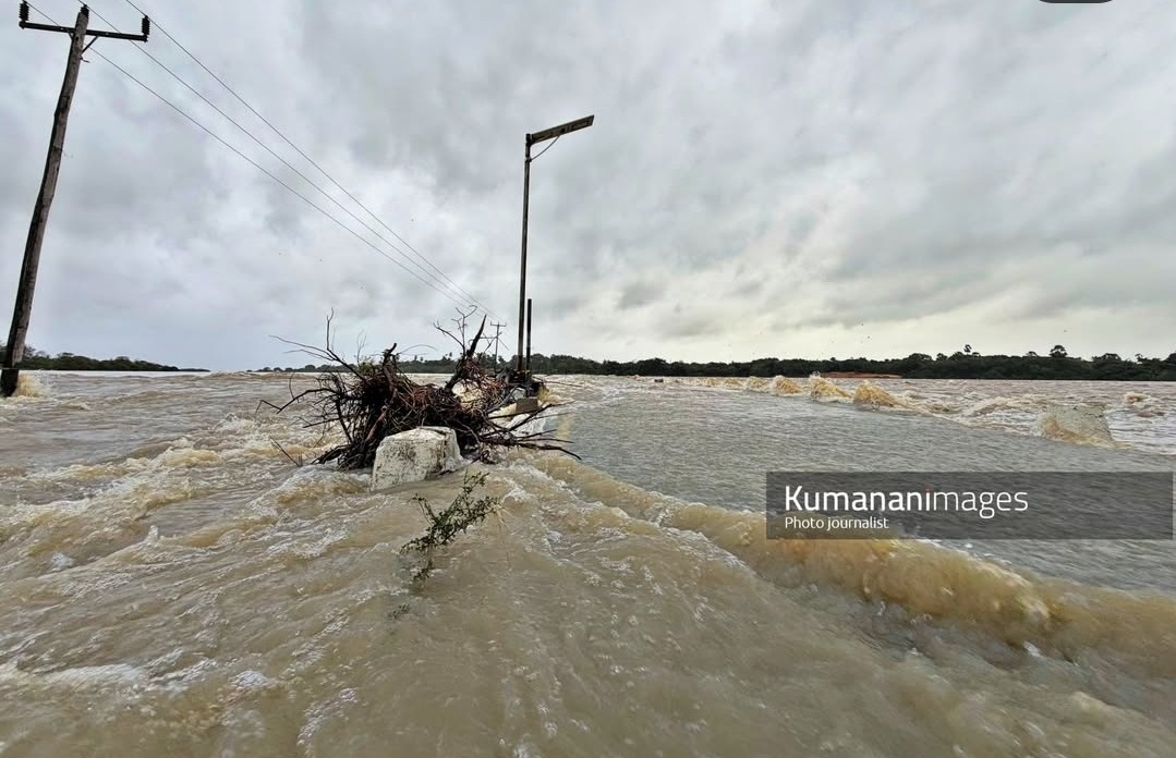 Sri Lanka needs help after devastating floods & landslides campaign photo, 6 of 8