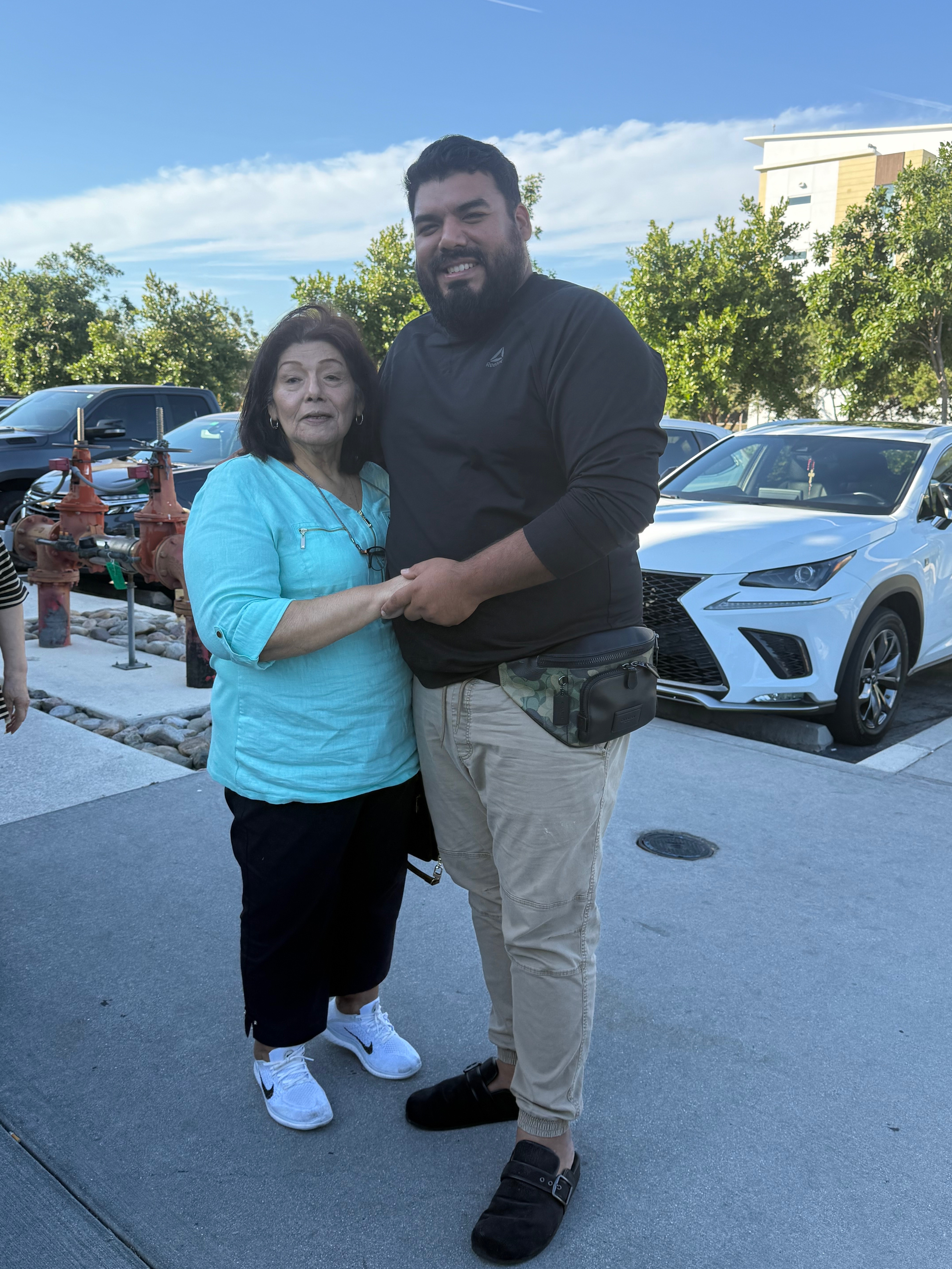 Support Elvira’s Funeral Expenses campaign photo, 6 of 8