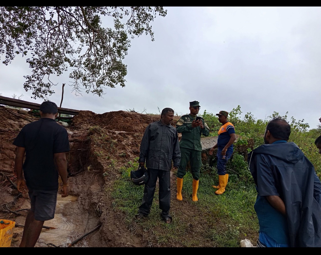 Disaster Relief for Nedunkeny and surrounding Villages campaign photo, 5 of 8