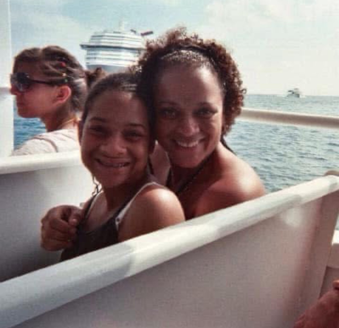 Help Tanya & Daughter Rebuild After Fire campaign photo, 2 of 5