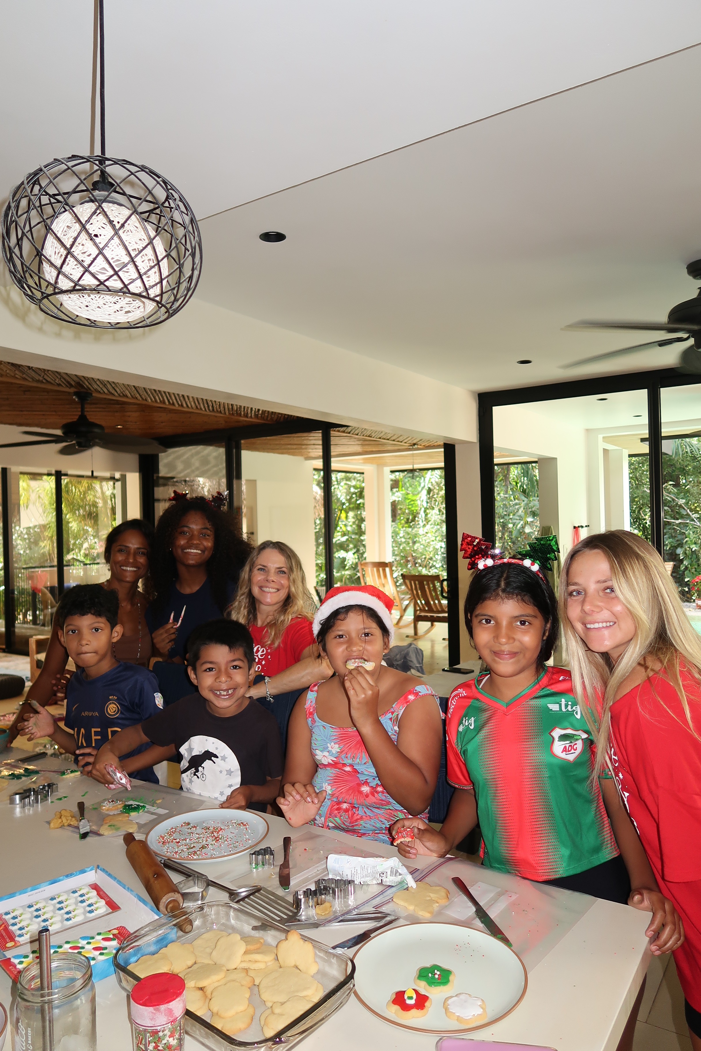 Bring Christmas Joy to Santa Teresita Kids campaign photo, 7 of 8