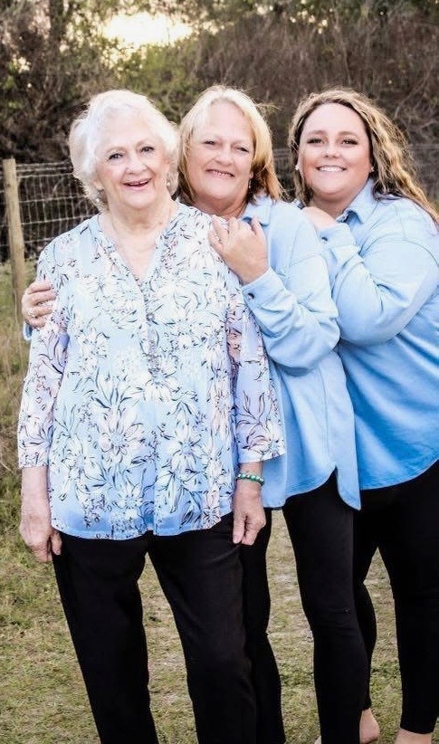 Help Angie Sanders Care for Her Sister Dina campaign photo, 5 of 8