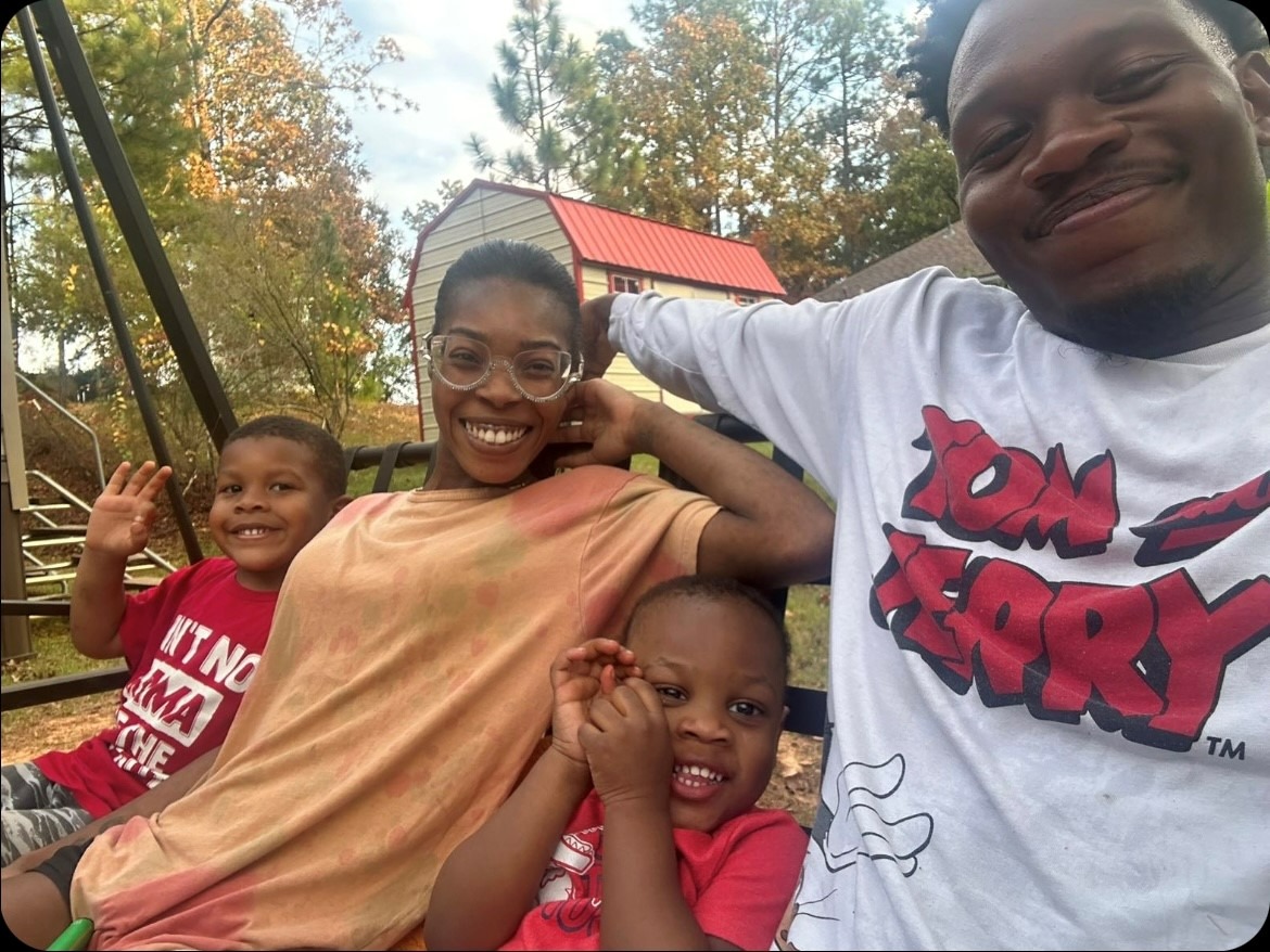 Rebuilding After the Fire: Help Mark and Jazmin campaign photo, 2 of 4