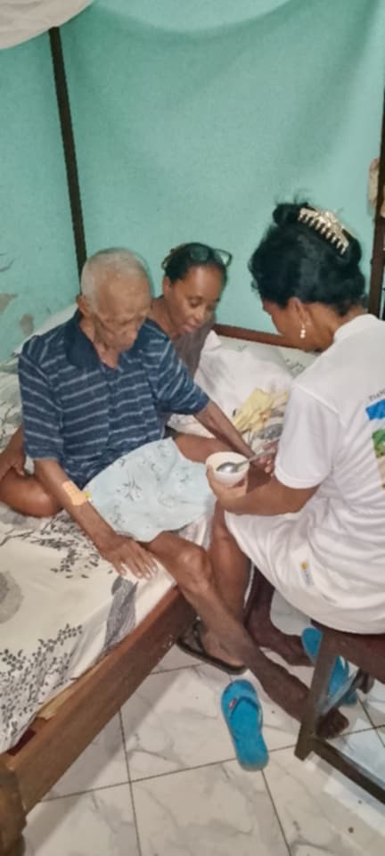 Help pay expenses for a trip to bury a loved one campaign photo, 4 of 5