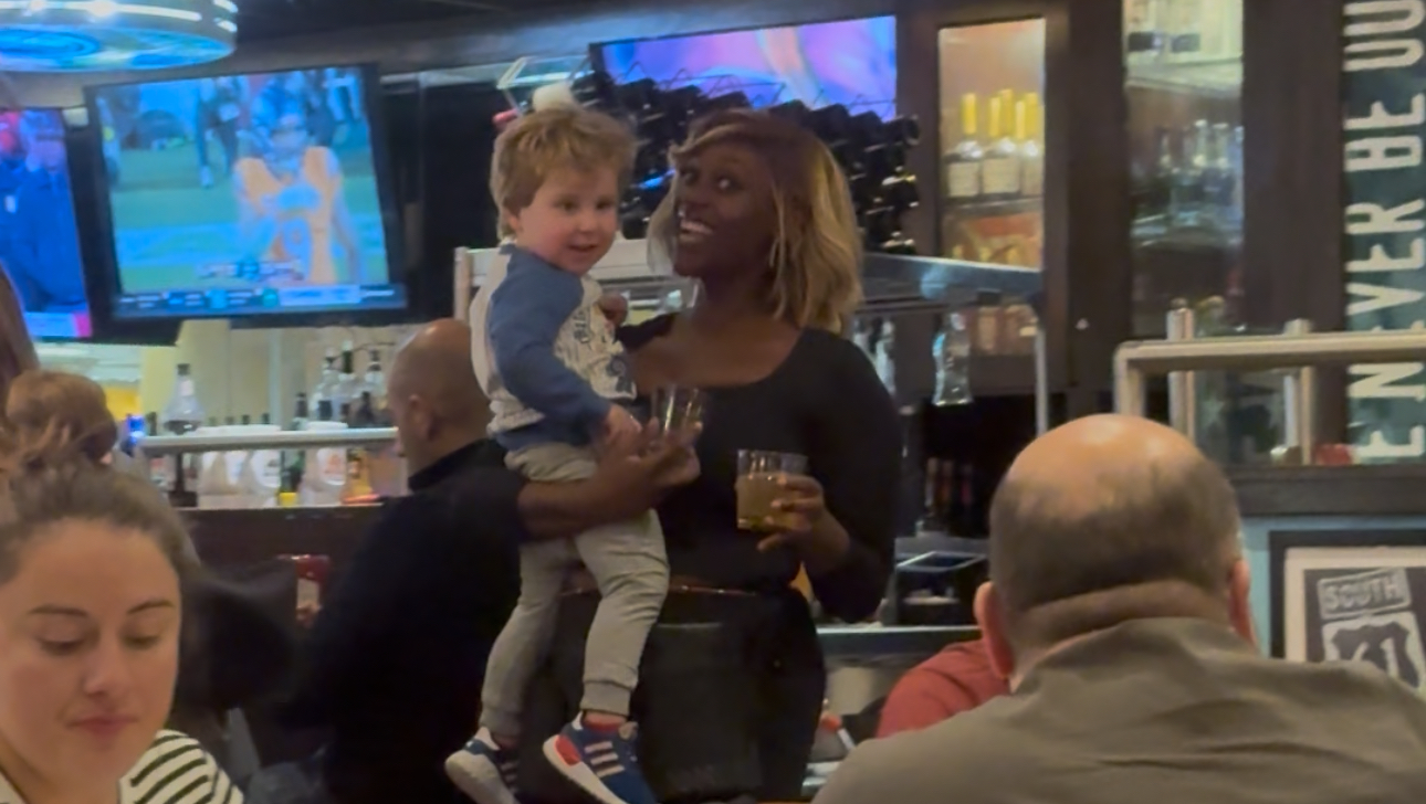 Blessing Waitress “Bell”