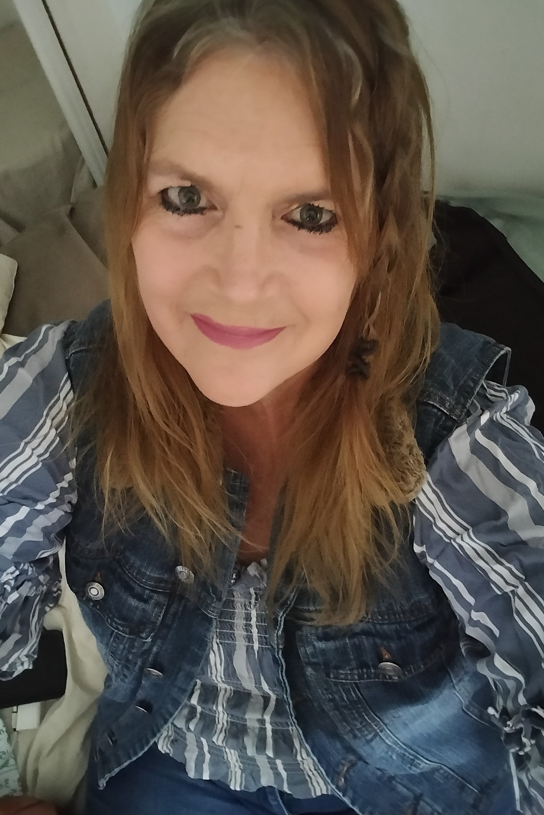 Support Wendi's Fight Against Multiple Health Challenges campaign photo, 2 of 8