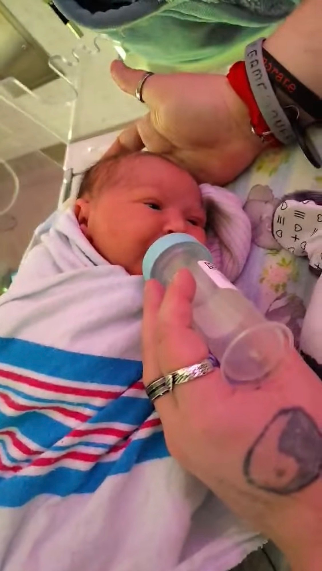 Hope and Healing for Baby Genevieve in Cardiac ICU campaign photo, 2 of 8