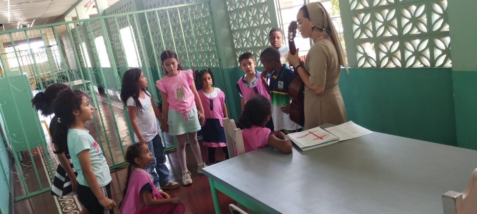 Christmas Joy & School Supplies for Hogar Santa Cecilia campaign photo, 7 of 7