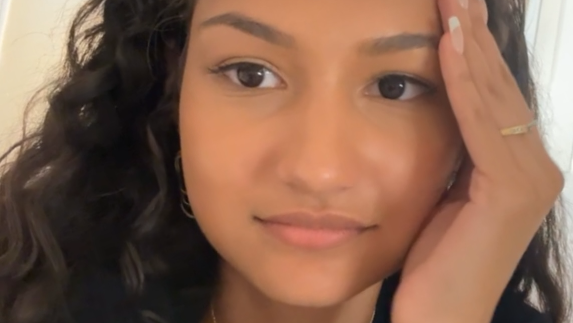 Accepted to AUP - Help a 5.0 GPA Student Reach Paris in Fall pinned link photo