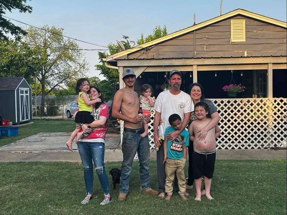 Support for Tyler Hooser’s Family campaign photo, 5 of 8