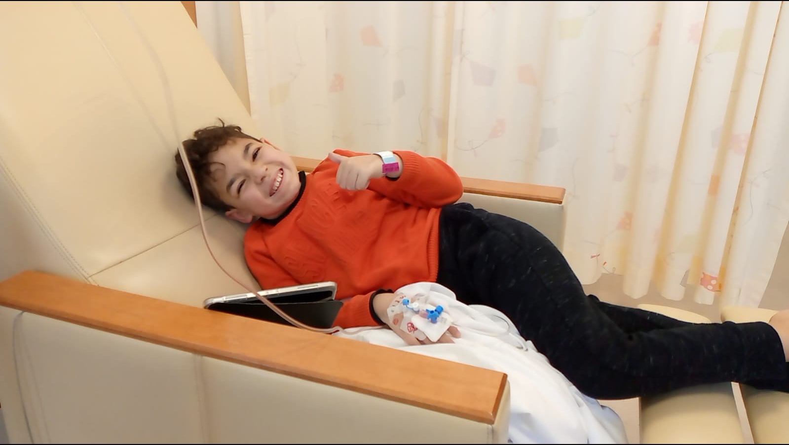 Karam‘s letzte Chance ist eine KMT helft ihm zu überleben photo